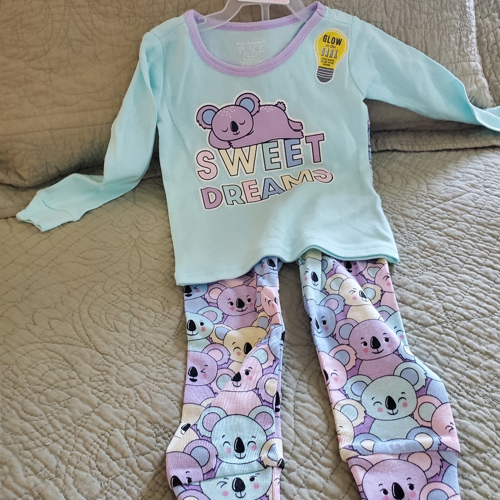 GLOW in the dark Infant pajamas